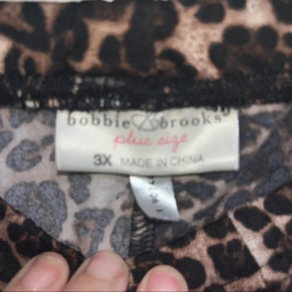 Bobbie brooks leopard leggings - Picture 4 of 4